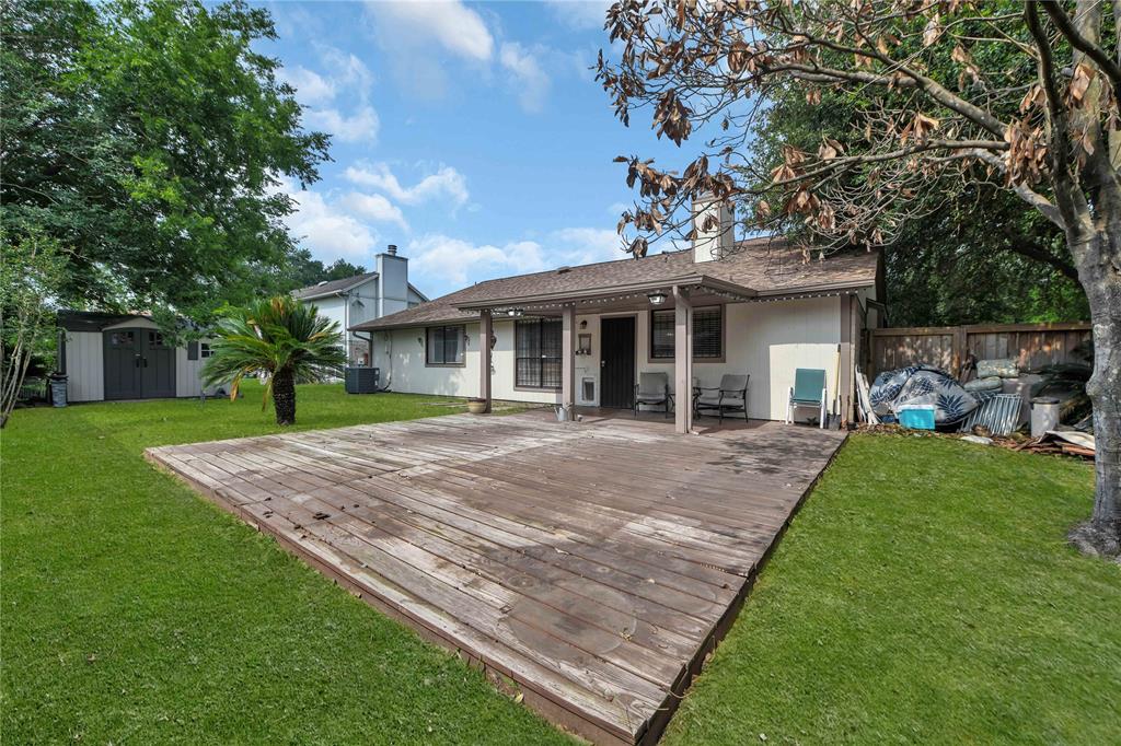 8826 Parkcrest Forest Drive