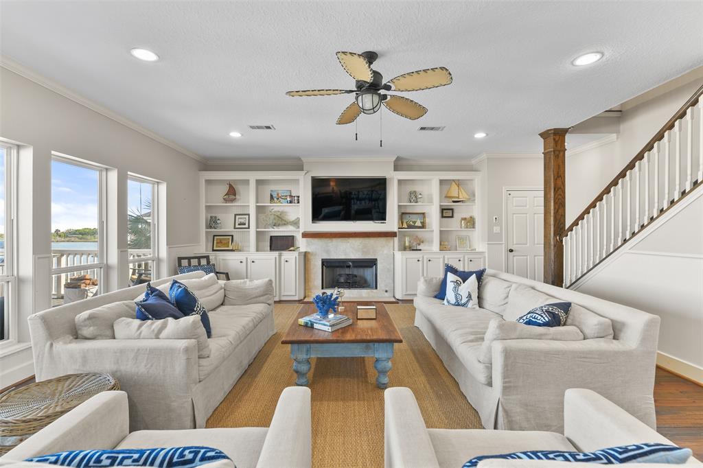 13427 Jibstay Court
