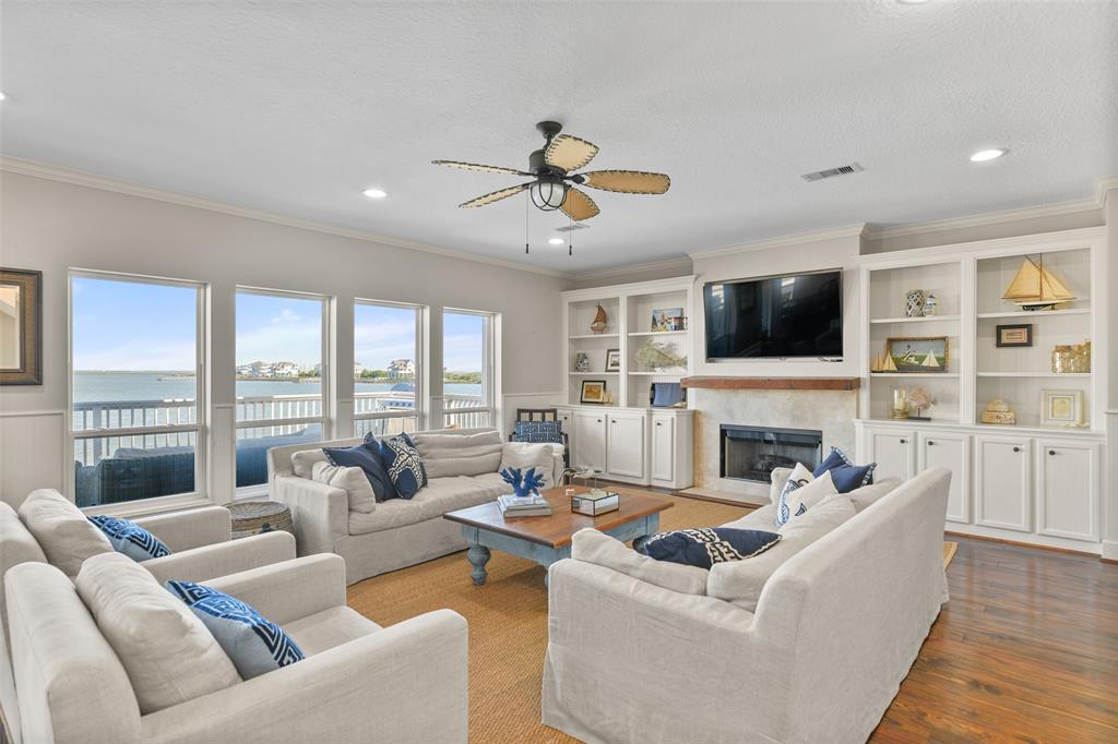 13427 Jibstay Court