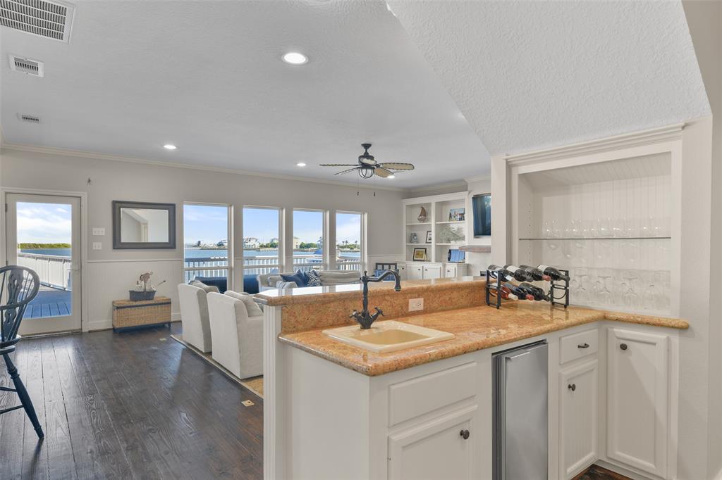 13427 Jibstay Court