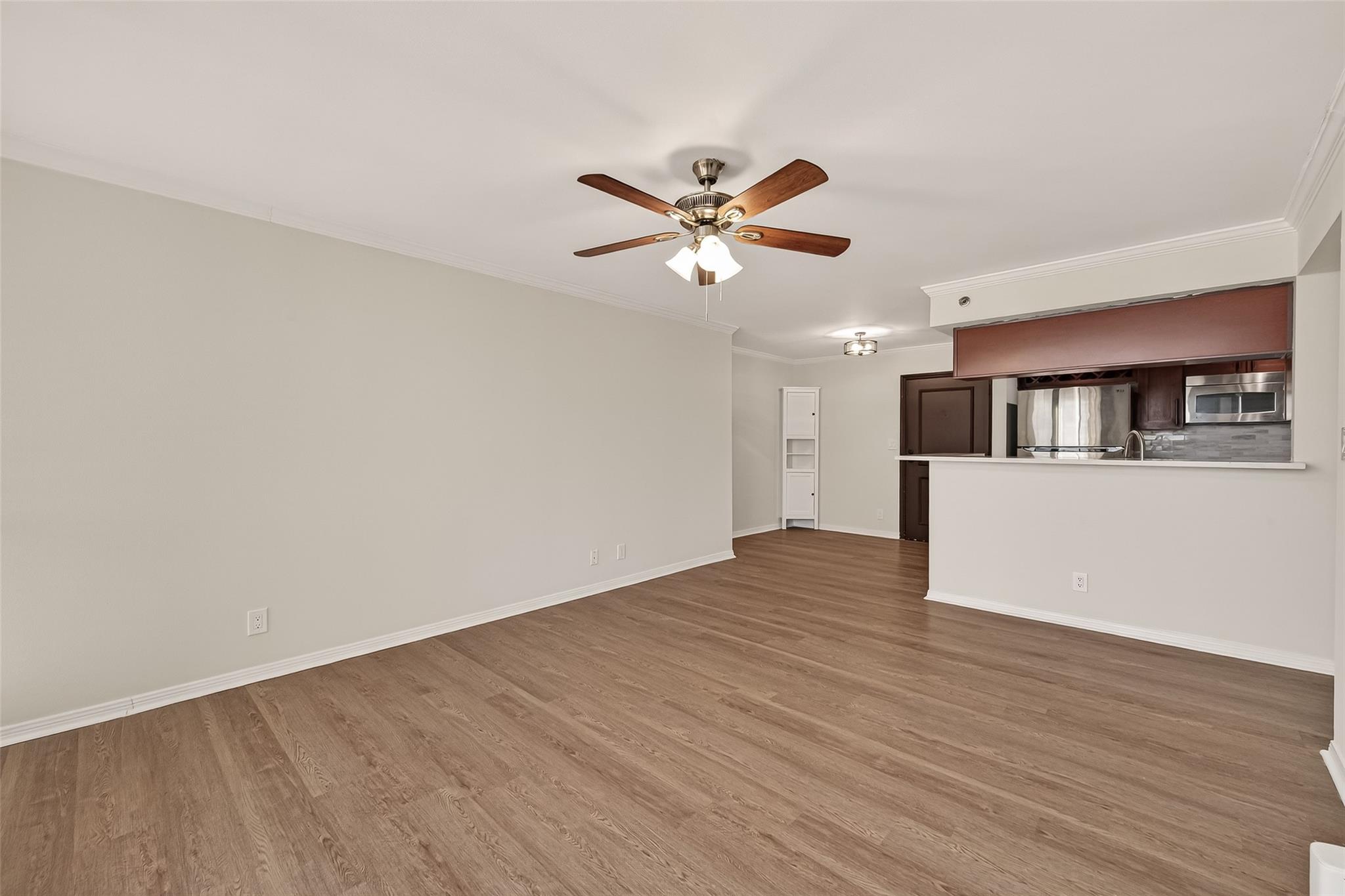 3525 Sage Road # 1705