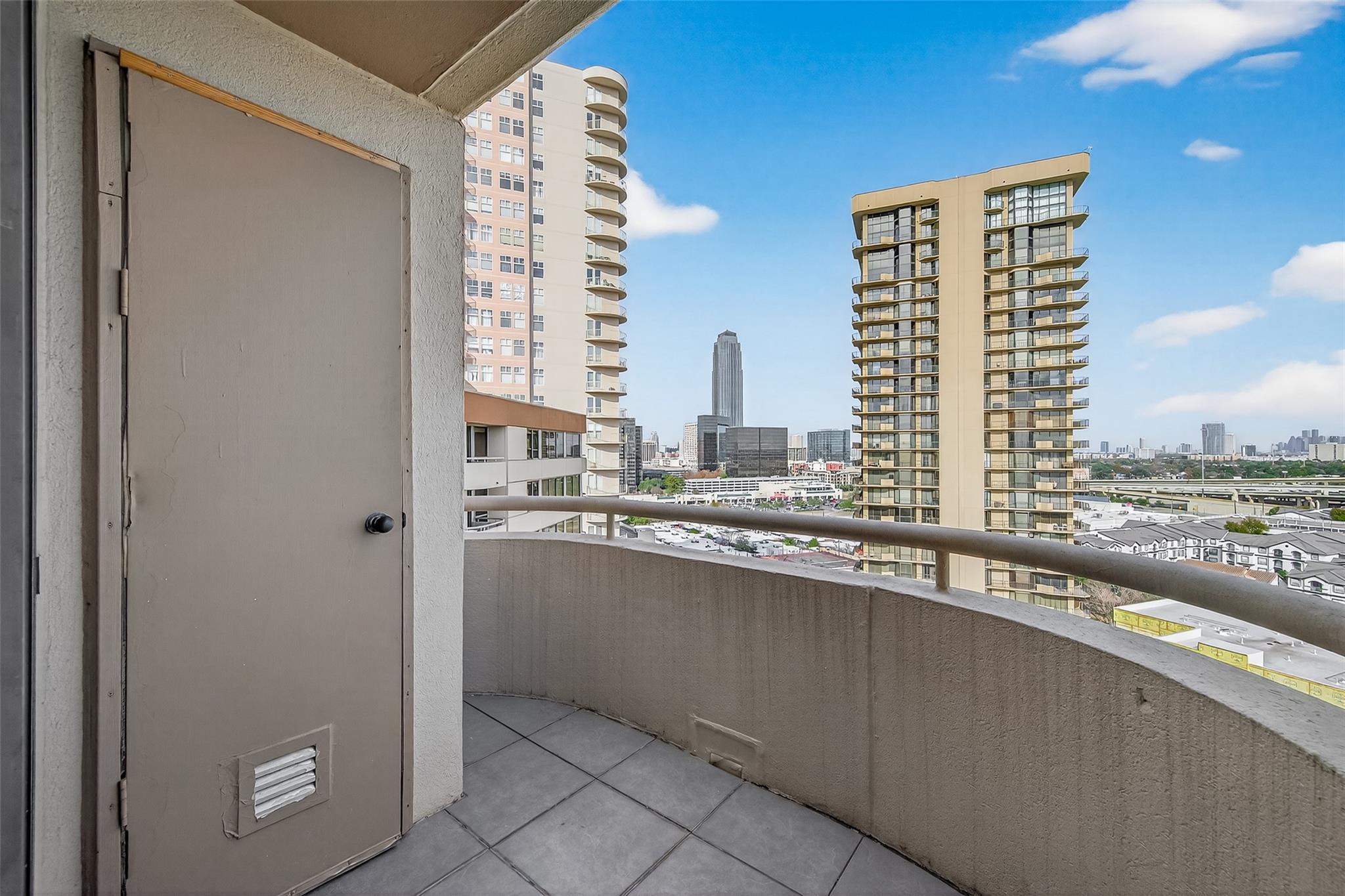 3525 Sage Road # 1705