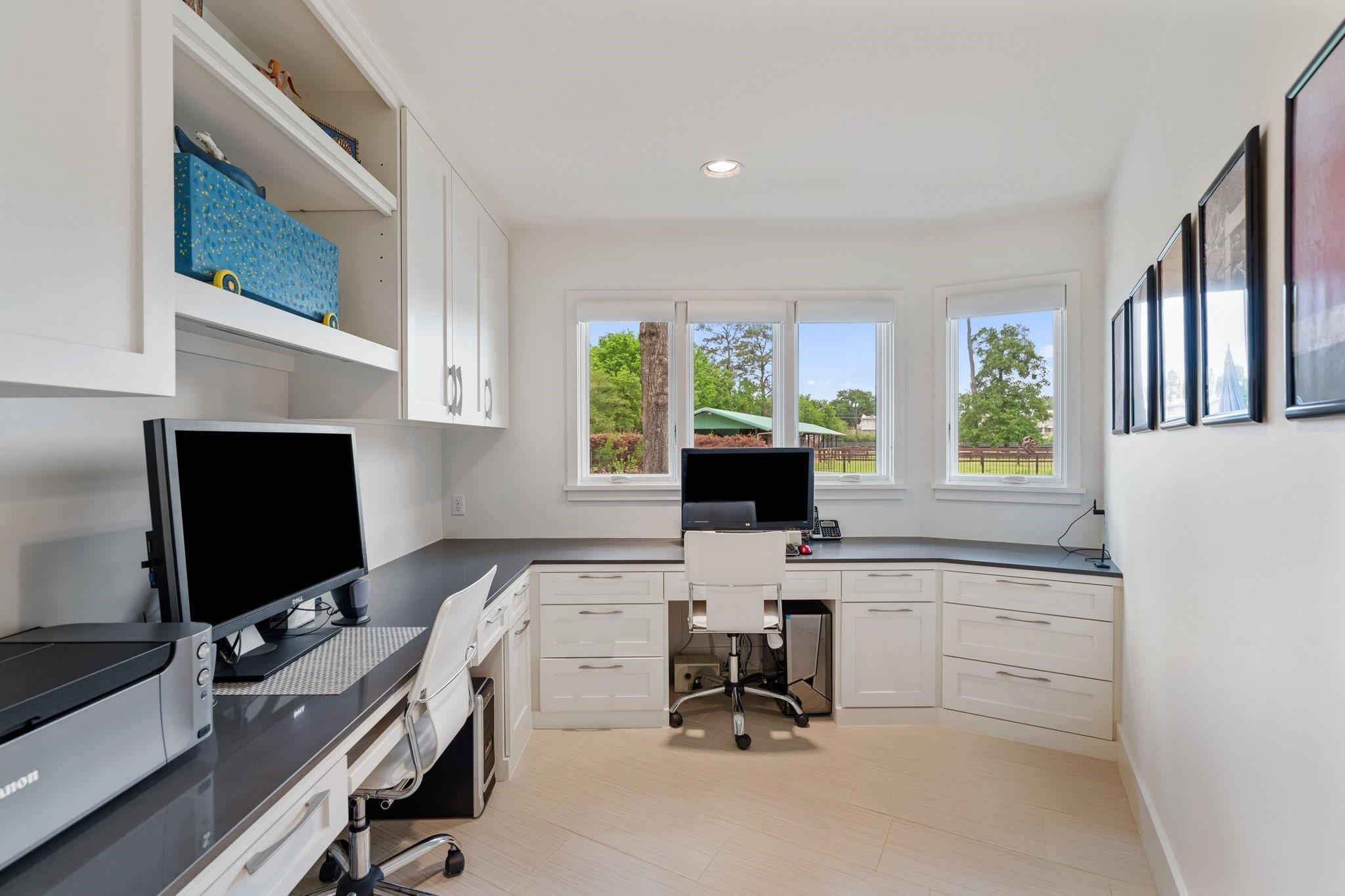 12 E Rivercrest Drive