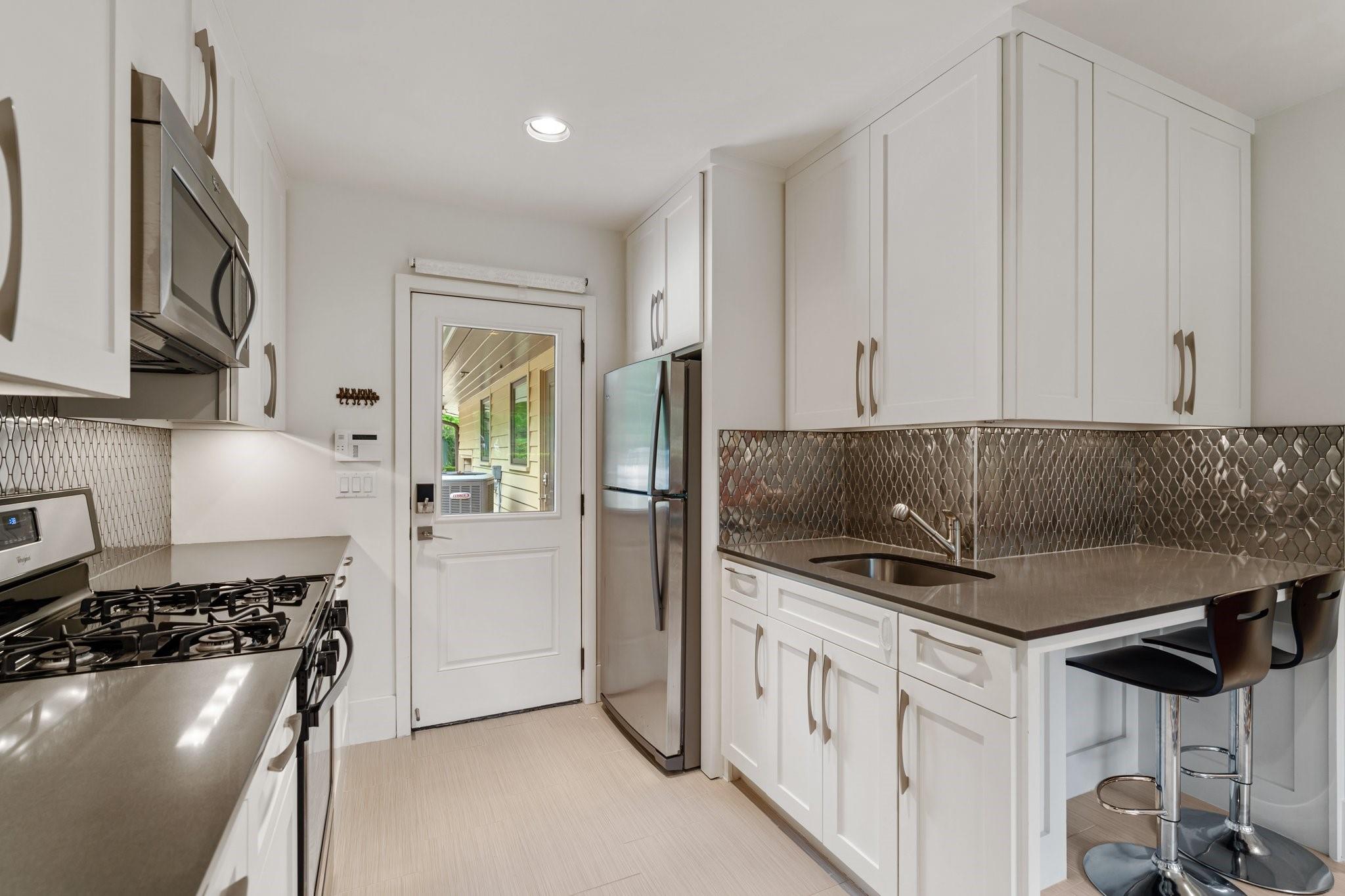 12 E Rivercrest Drive