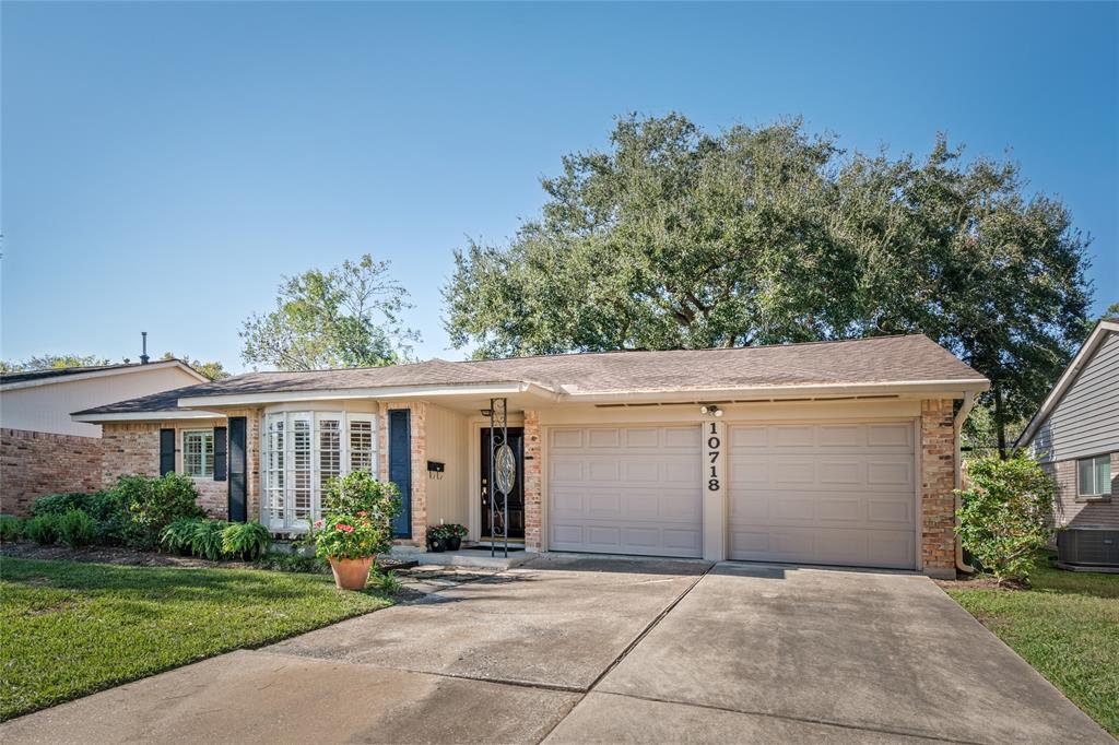 10718 Glenfield Court