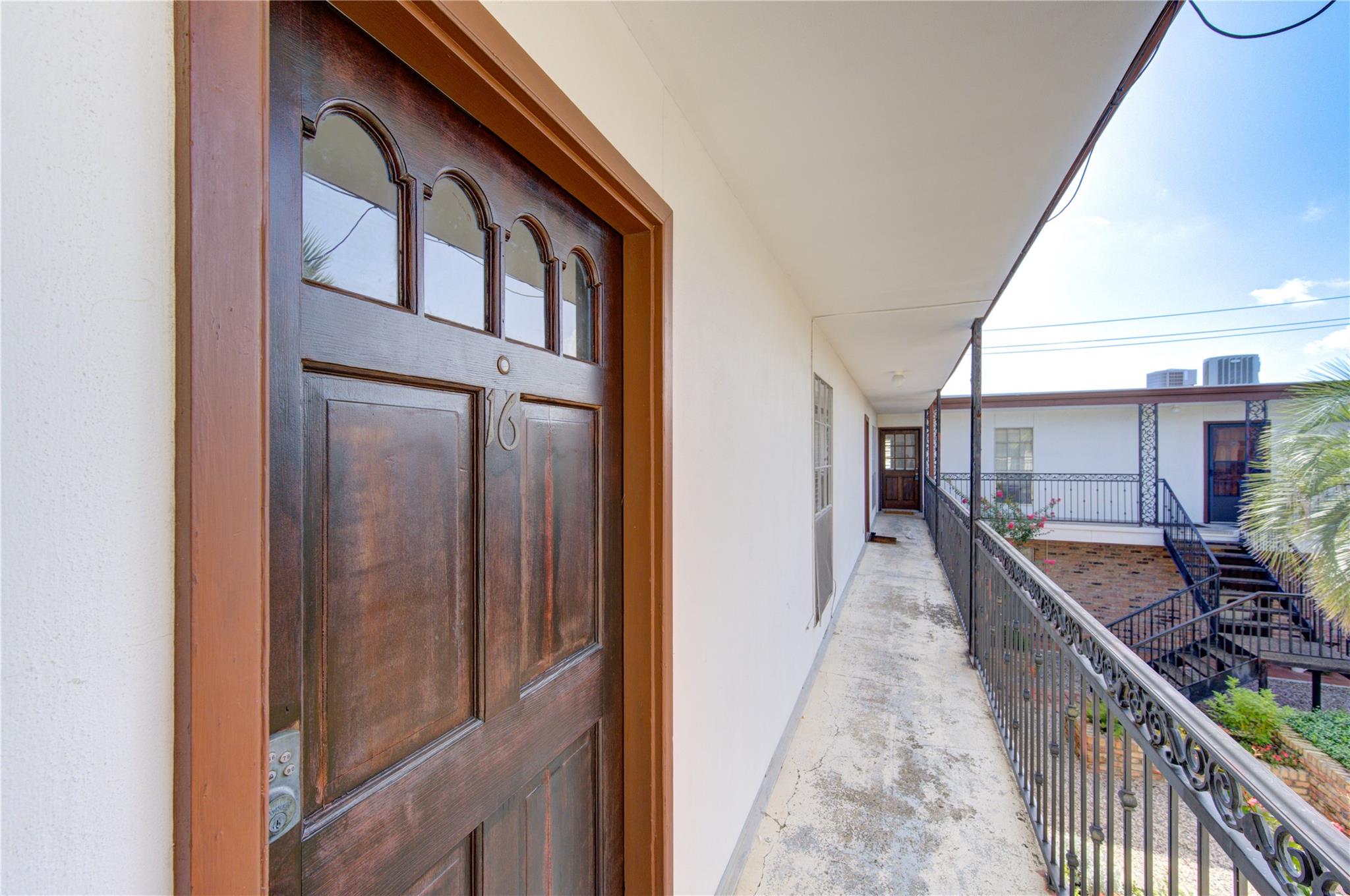 1909 Brun Street # 16