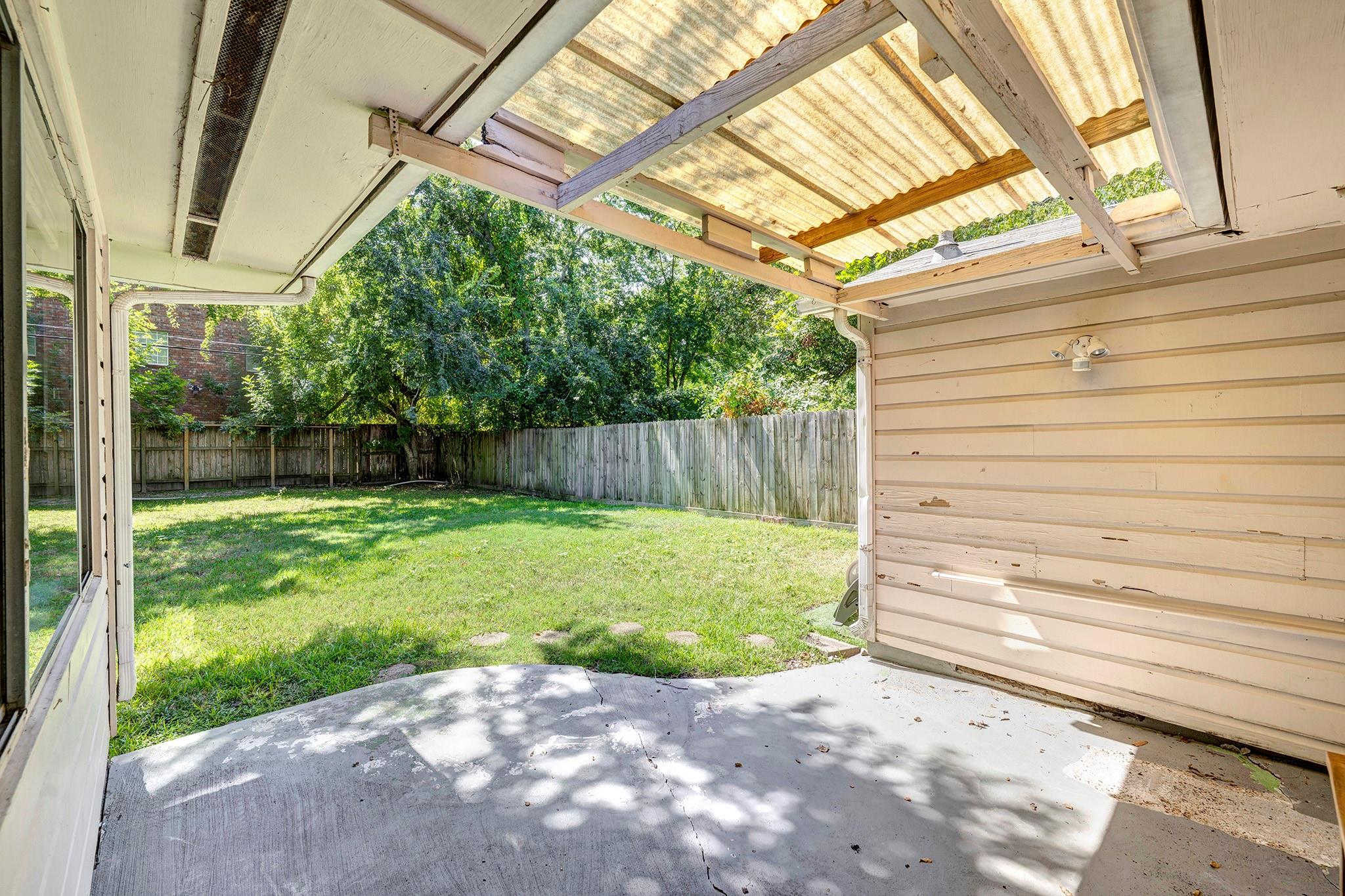 4909 Cedar Street
