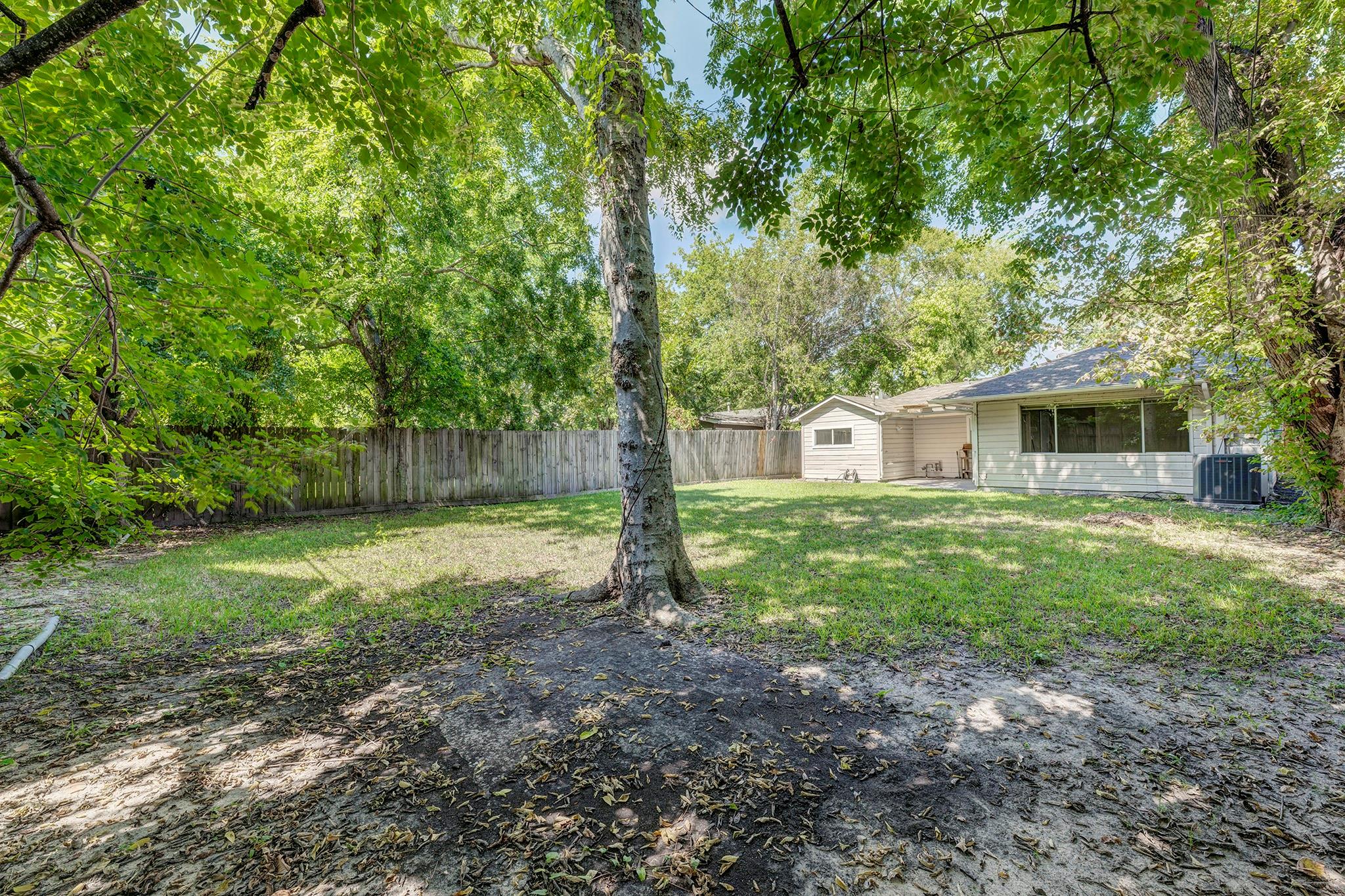4909 Cedar Street