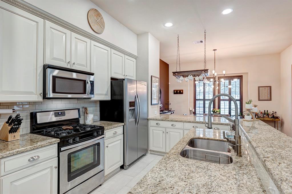 4934 Vista Village Lane