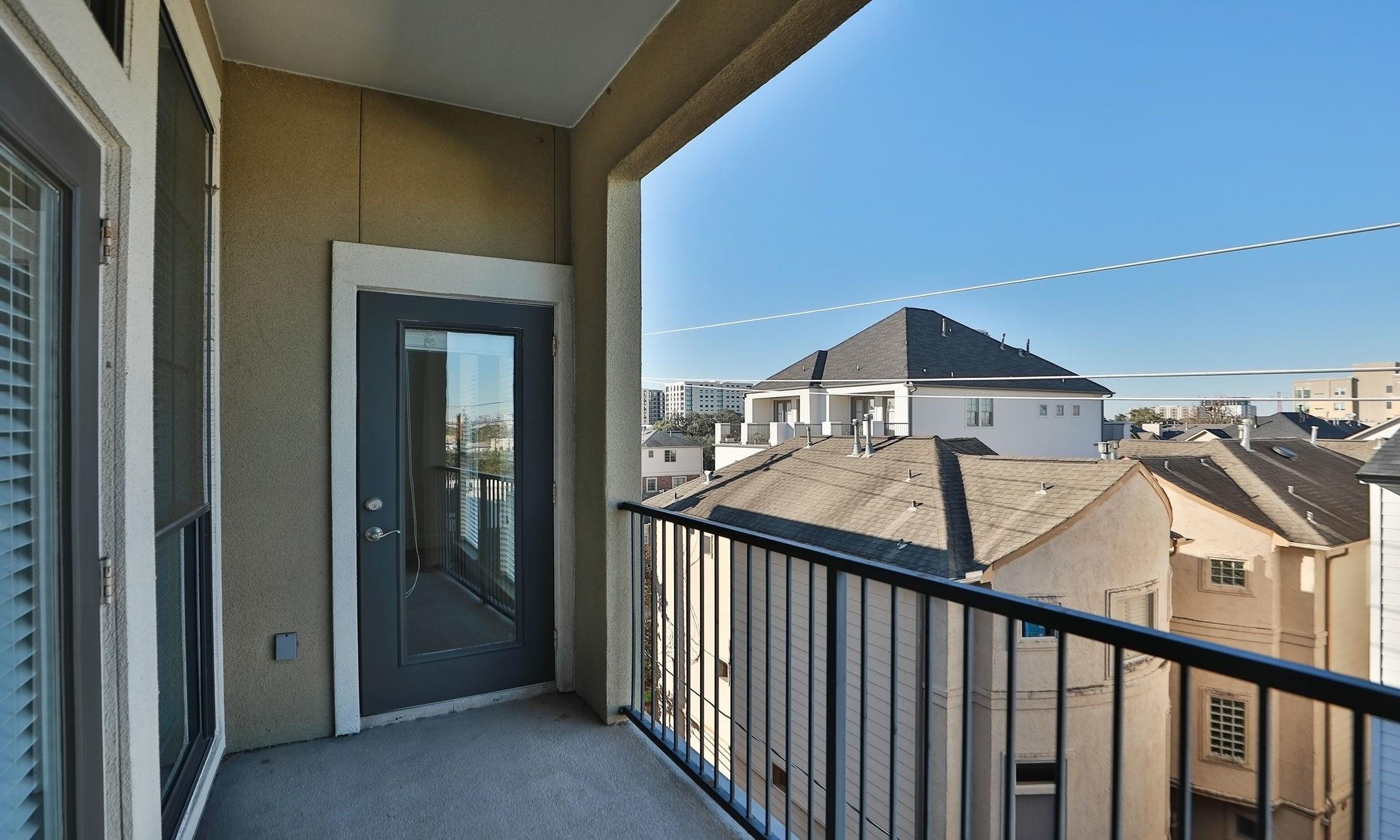 2120 Kipling Street # 402