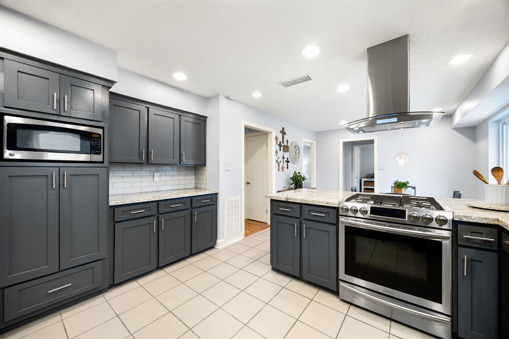 12119 Westmere Drive