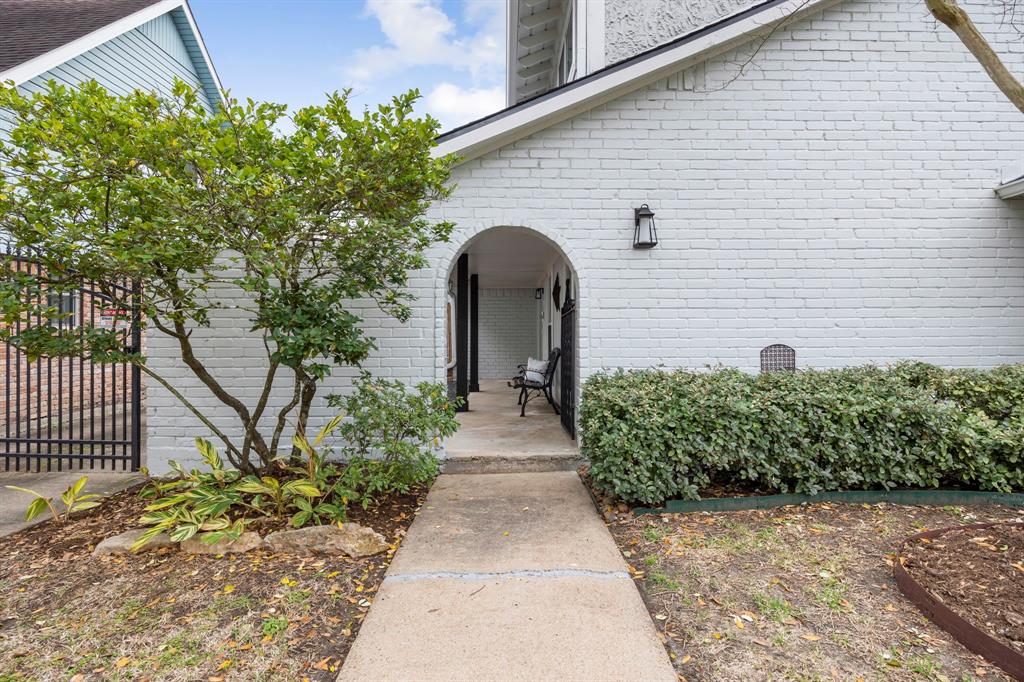 12119 Westmere Drive