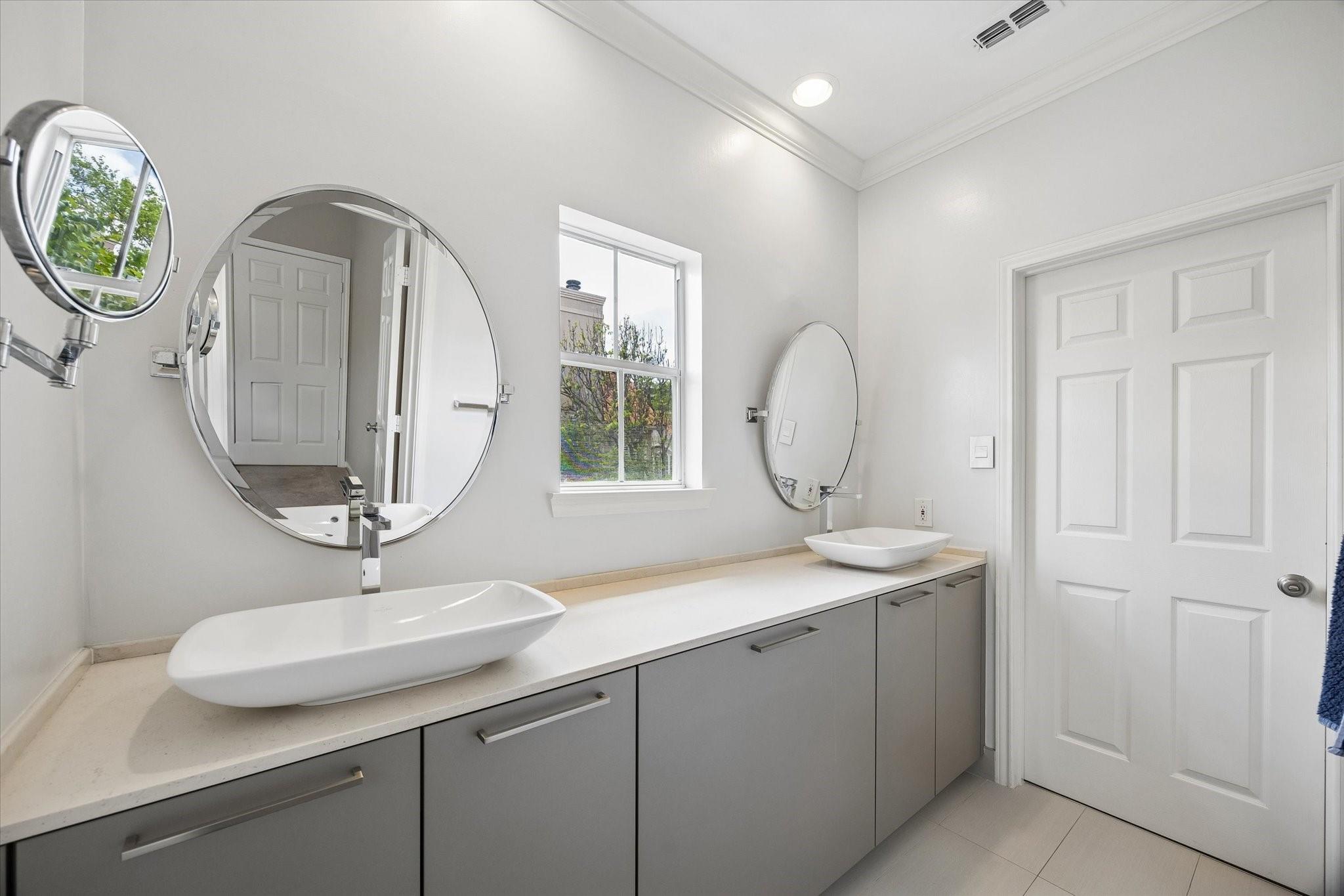 3812 W Alabama Street # D