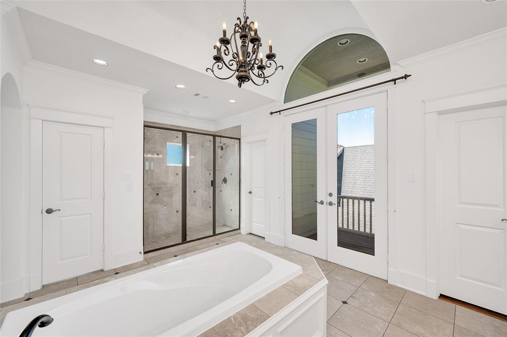4118 Blue Bonnet Boulevard