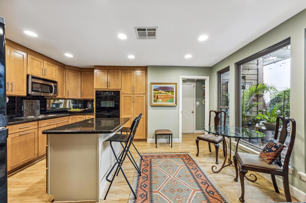270 Sugarberry Circle # 270
