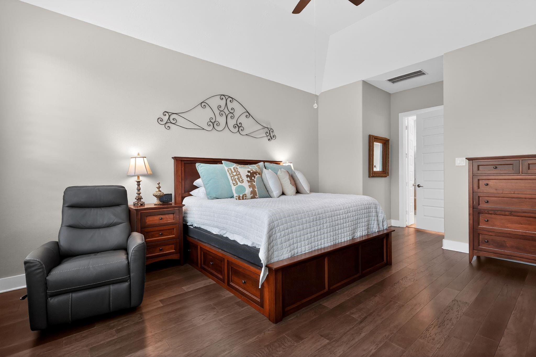 809 Stella Vista Court