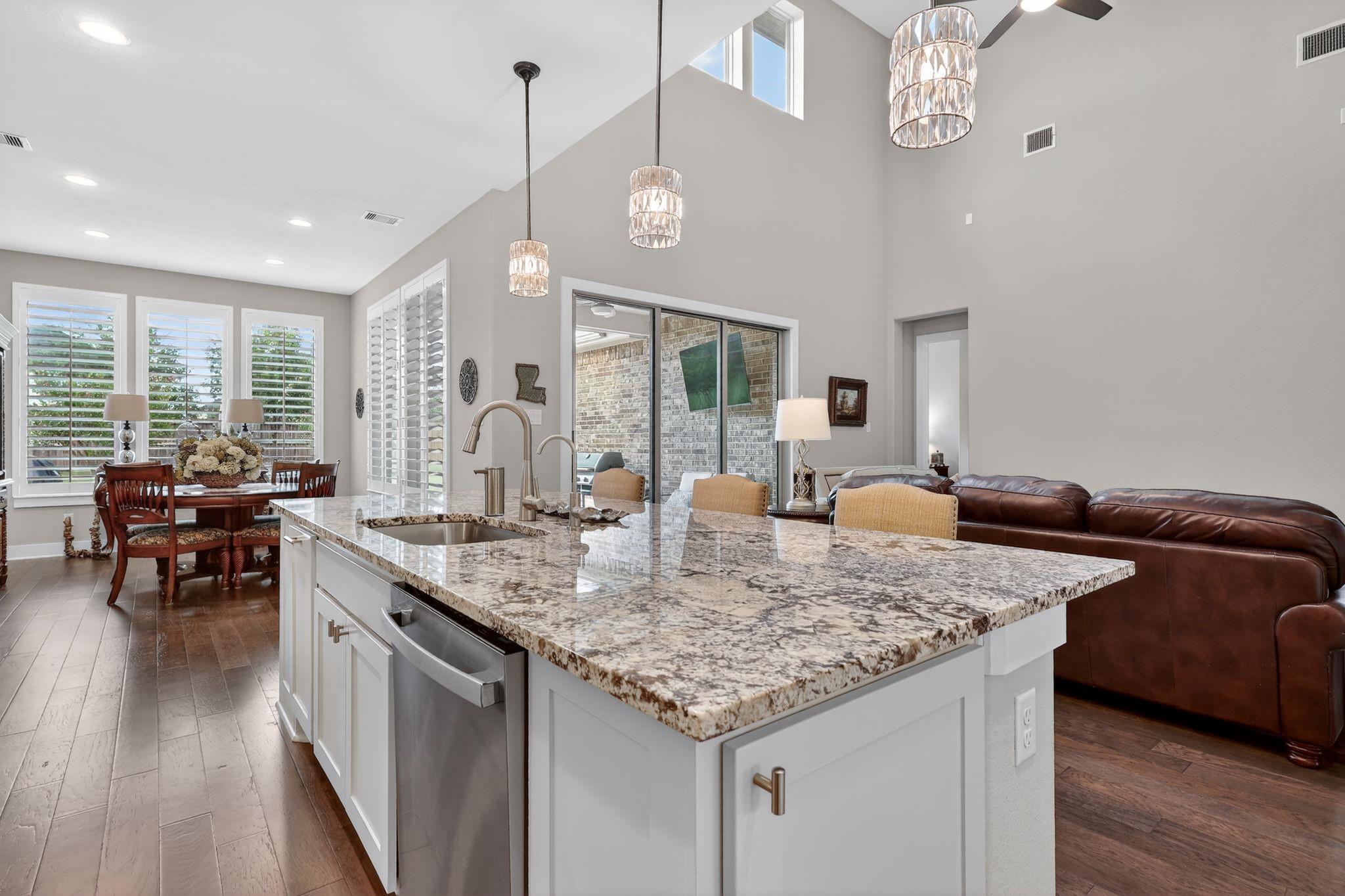 809 Stella Vista Court
