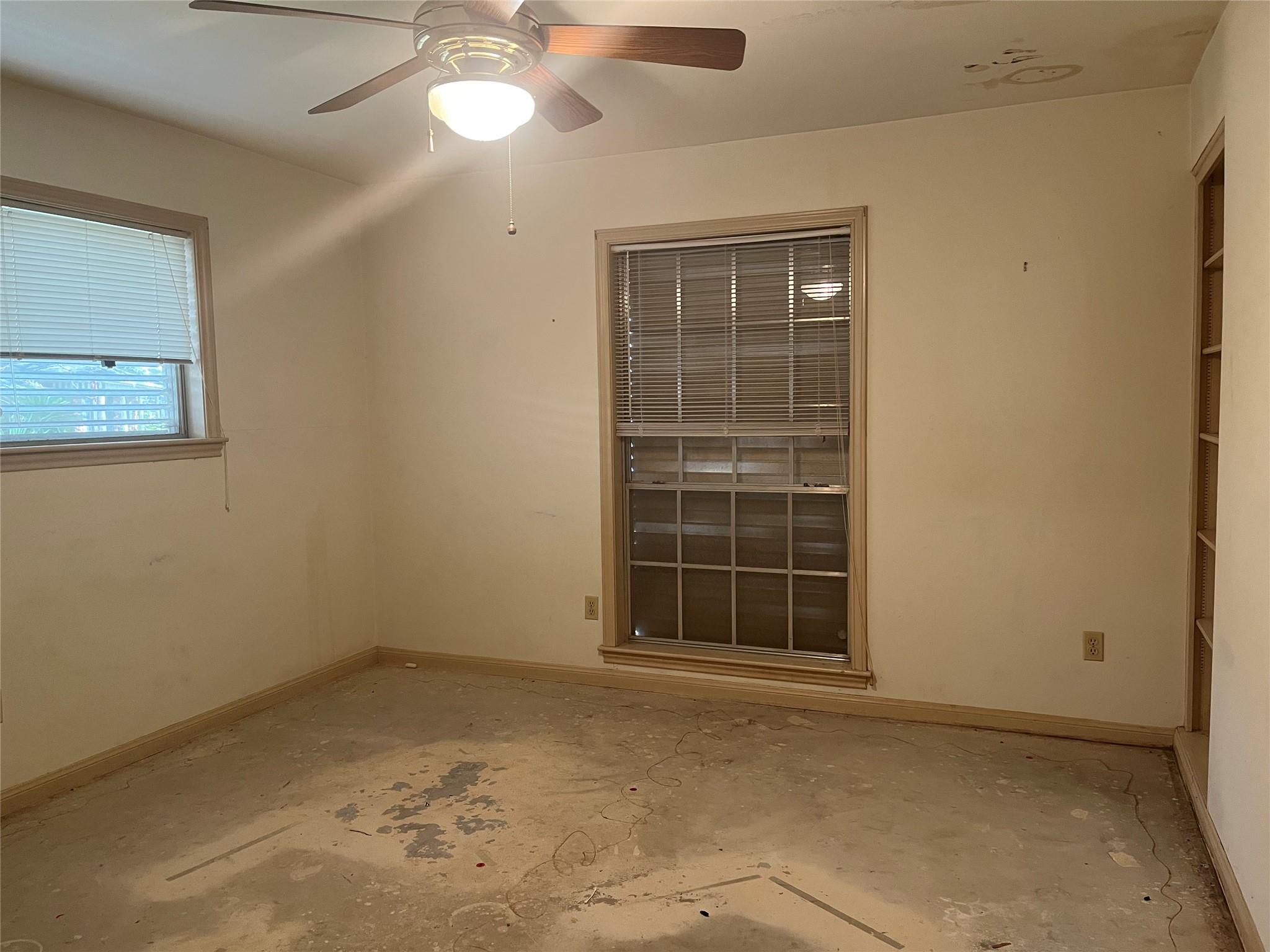 18203 Carriage Lane