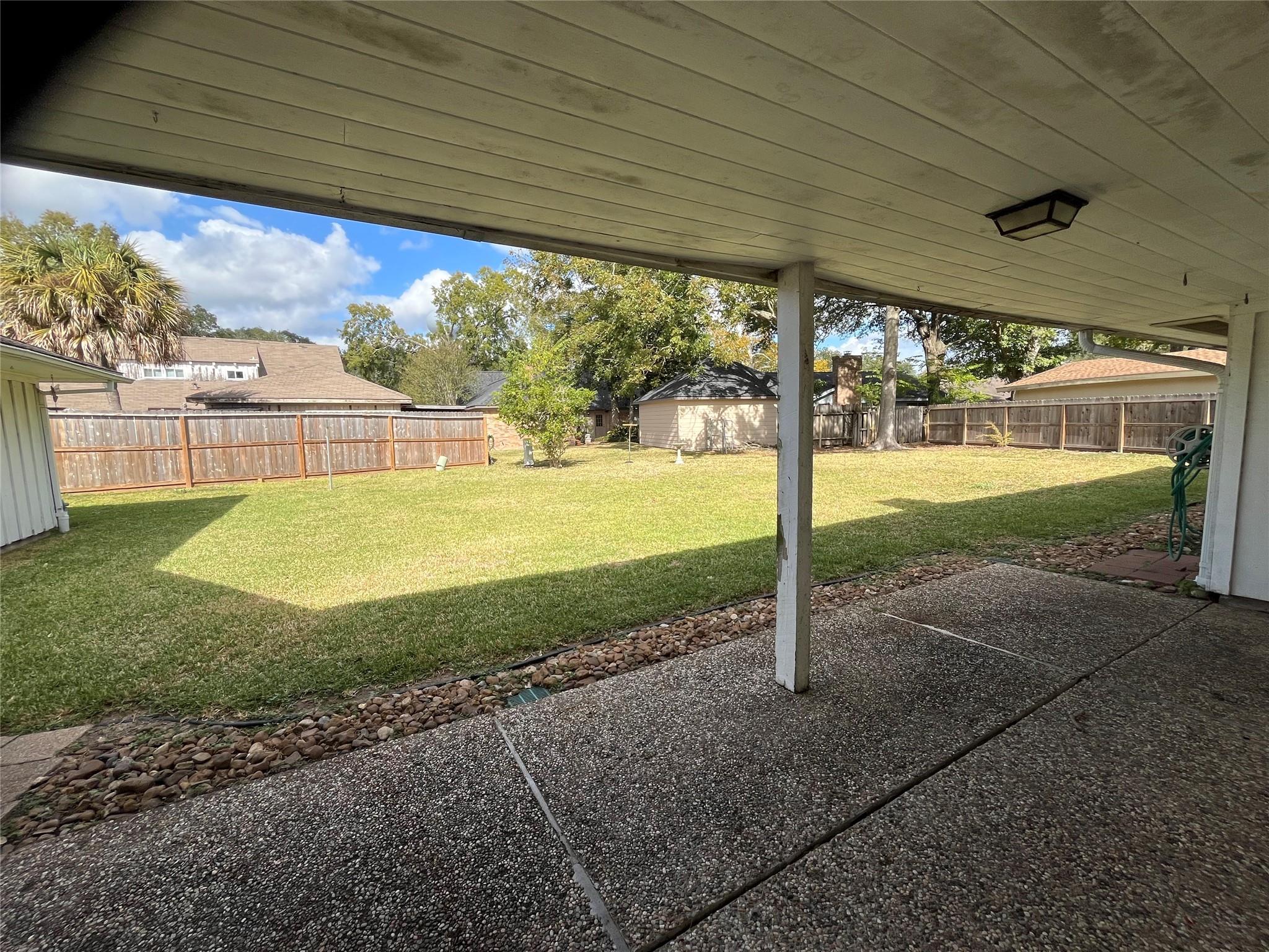 18203 Carriage Lane