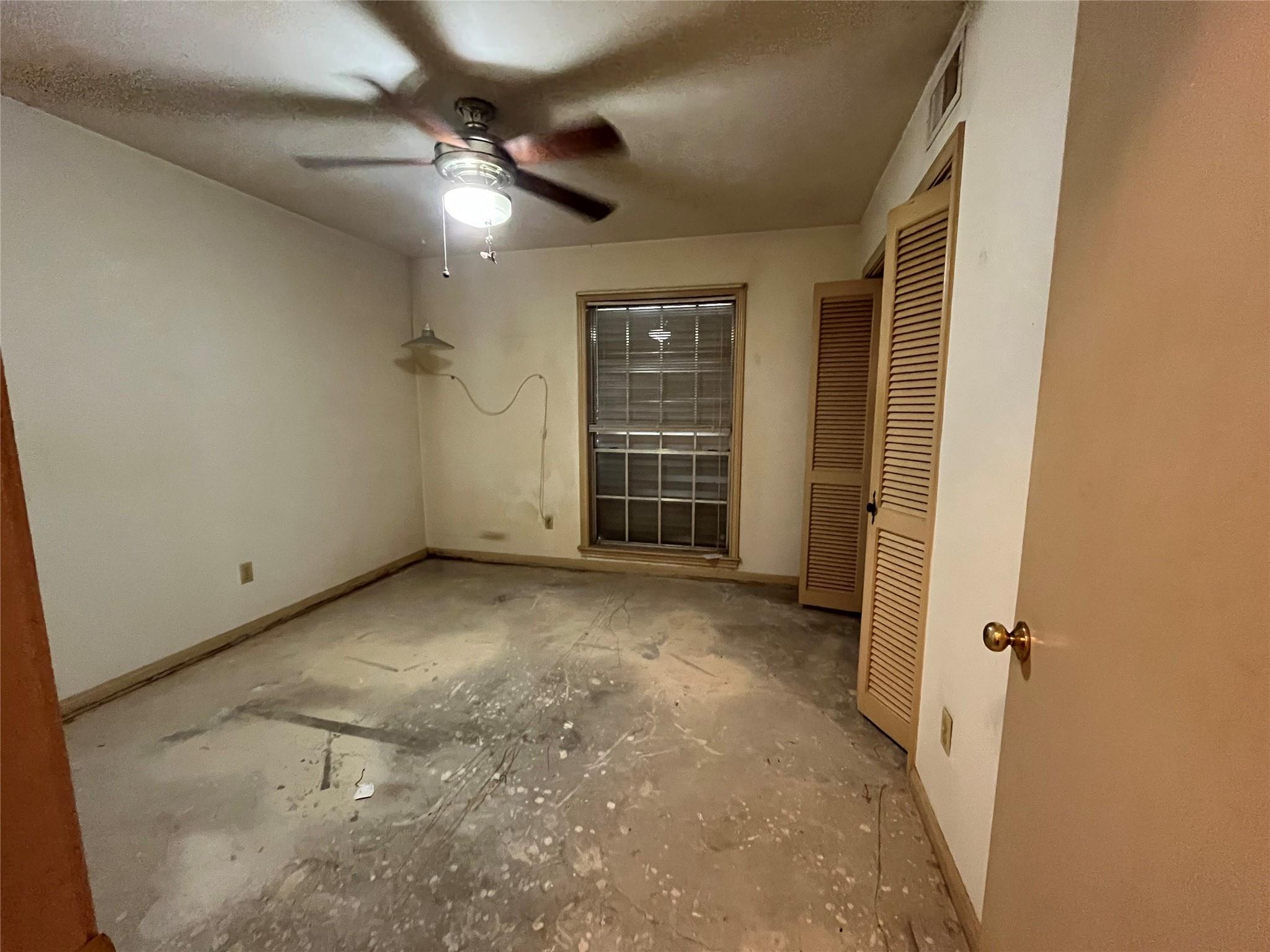 18203 Carriage Lane