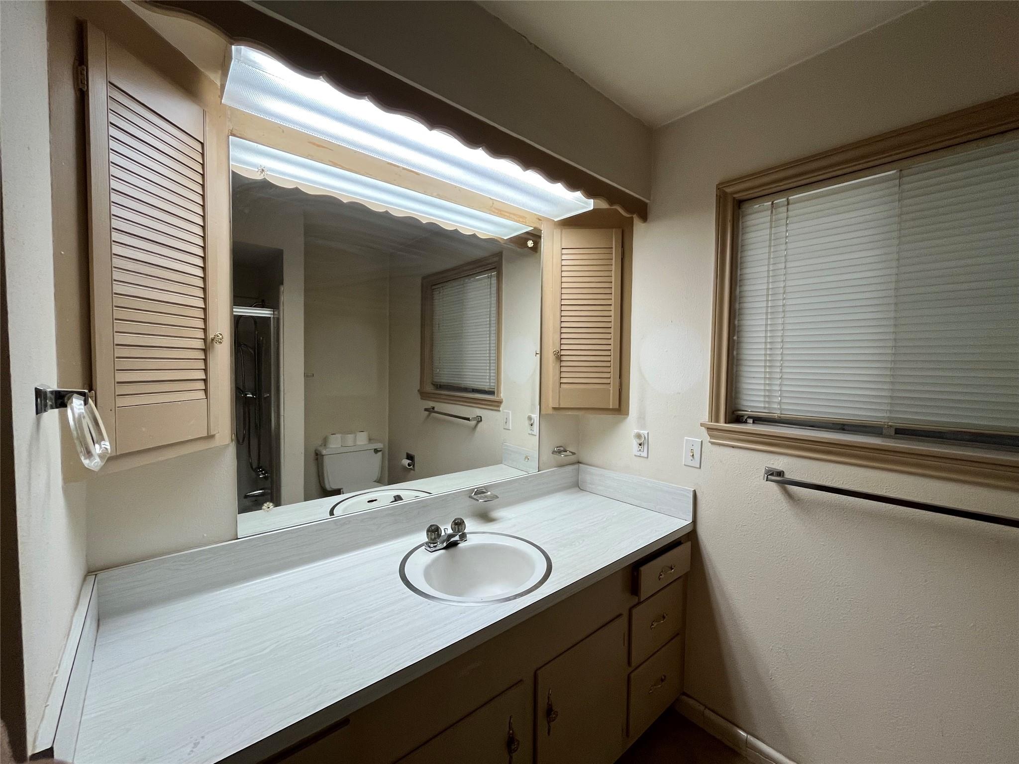 18203 Carriage Lane