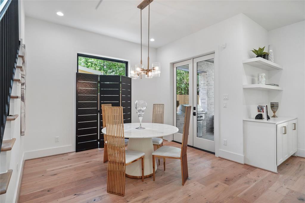 6016 Fordham Street