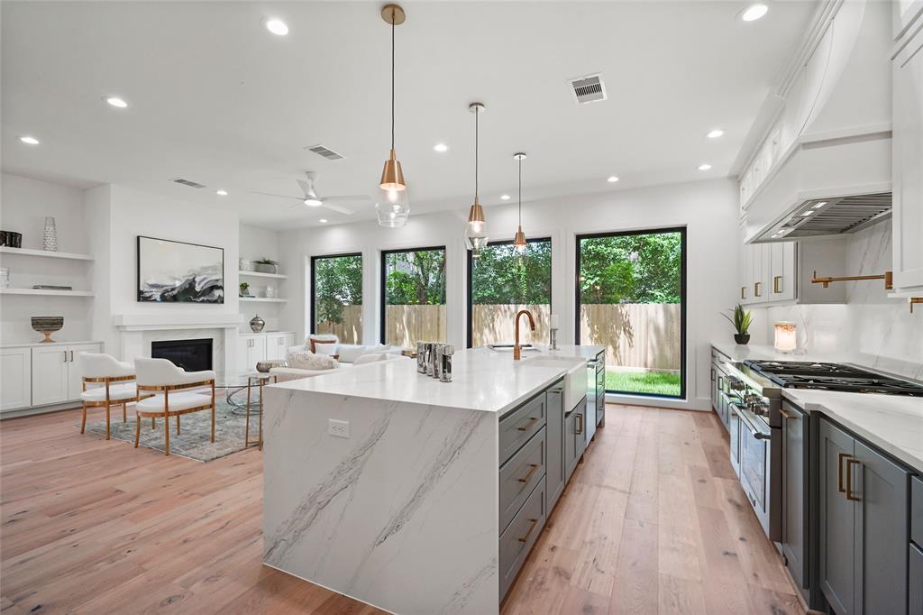 6016 Fordham Street