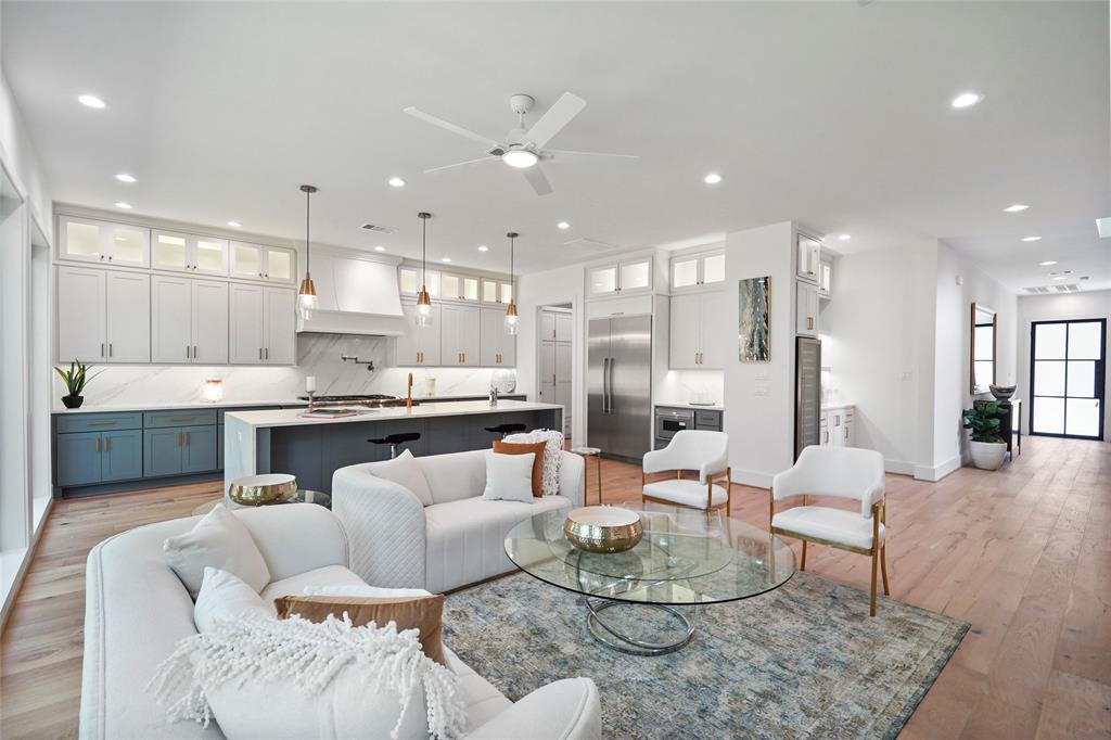 6016 Fordham Street