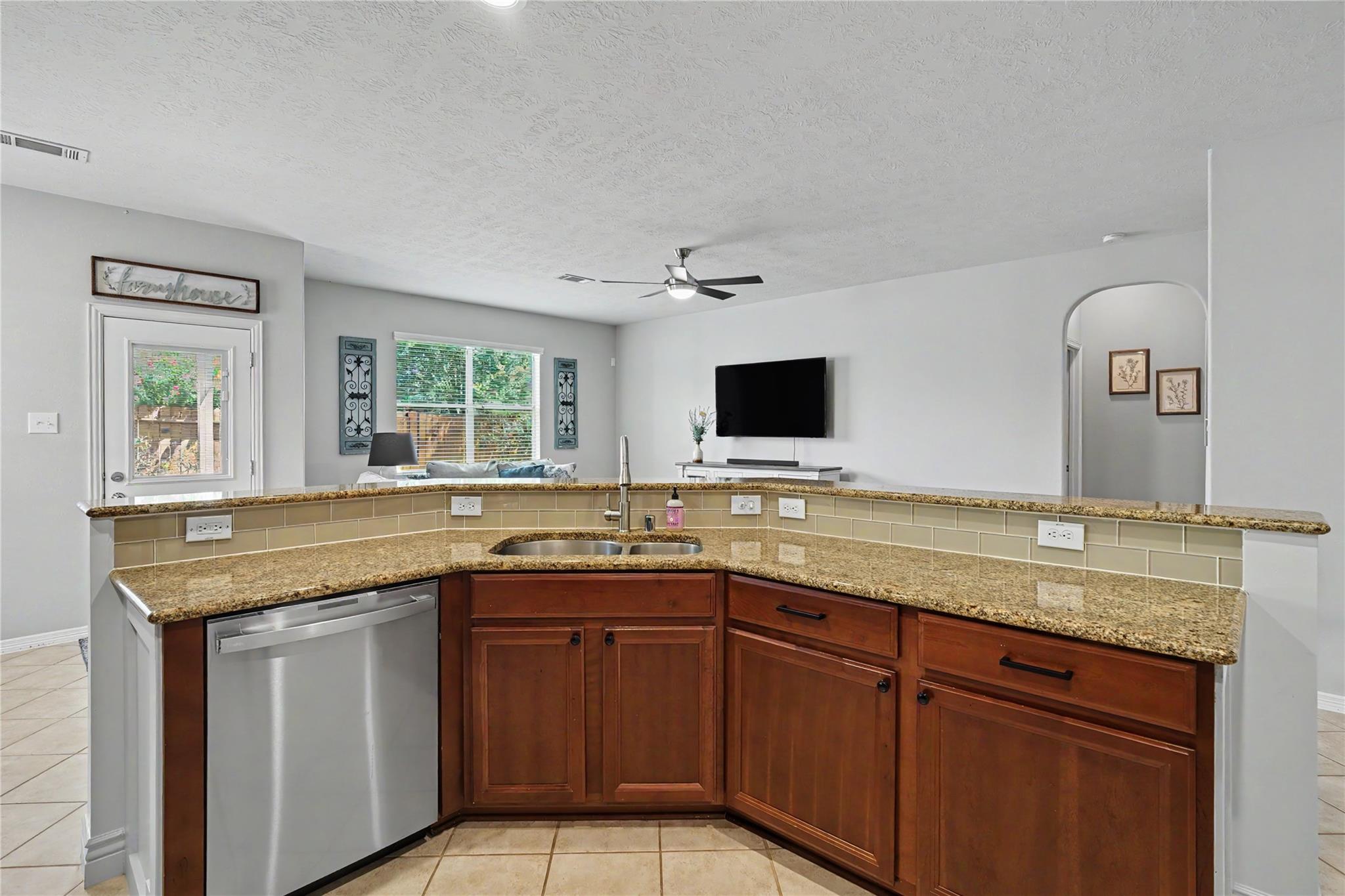 2886 Milano Lane