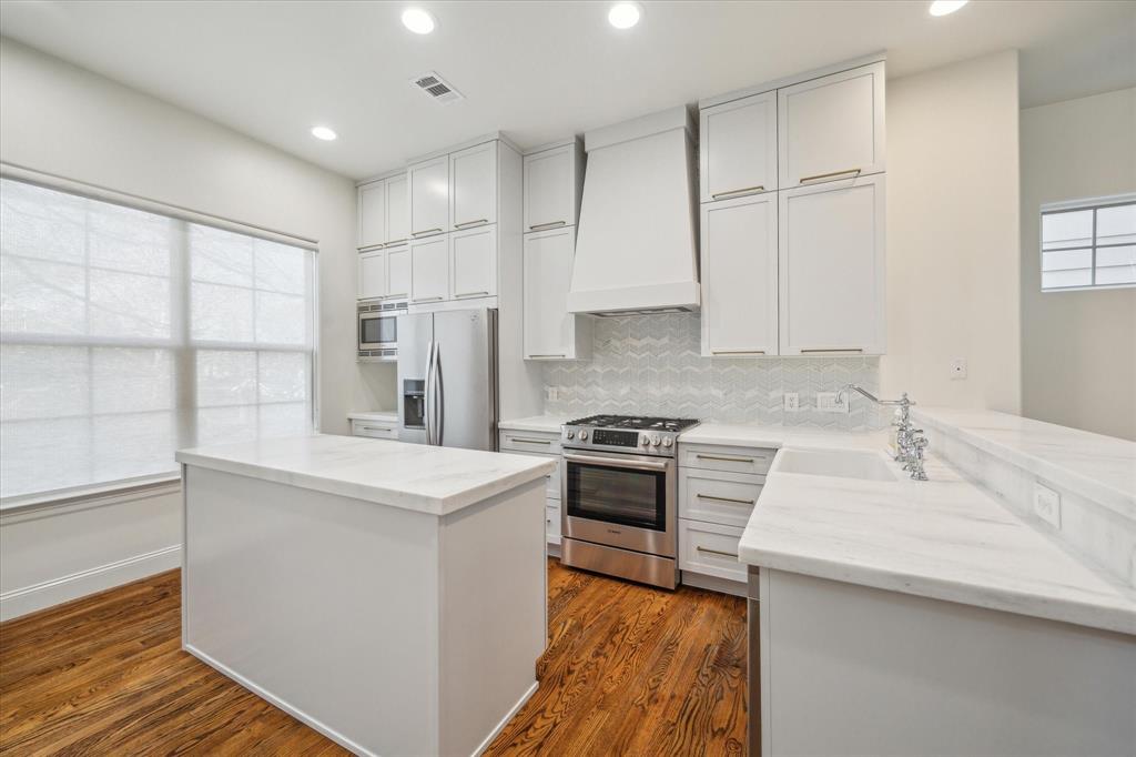 902 W 23rd Street # F