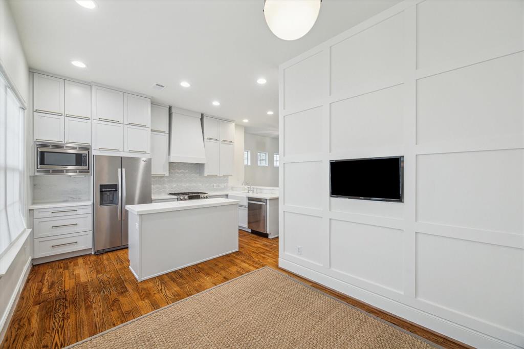 902 W 23rd Street # F