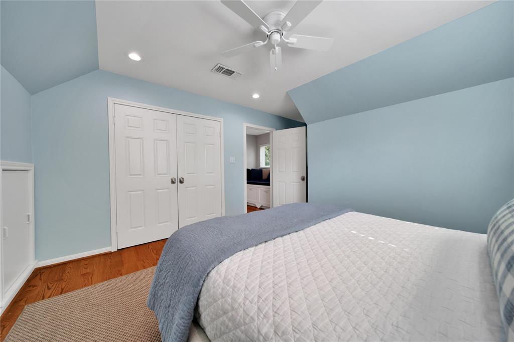 12707 Kingsride Lane