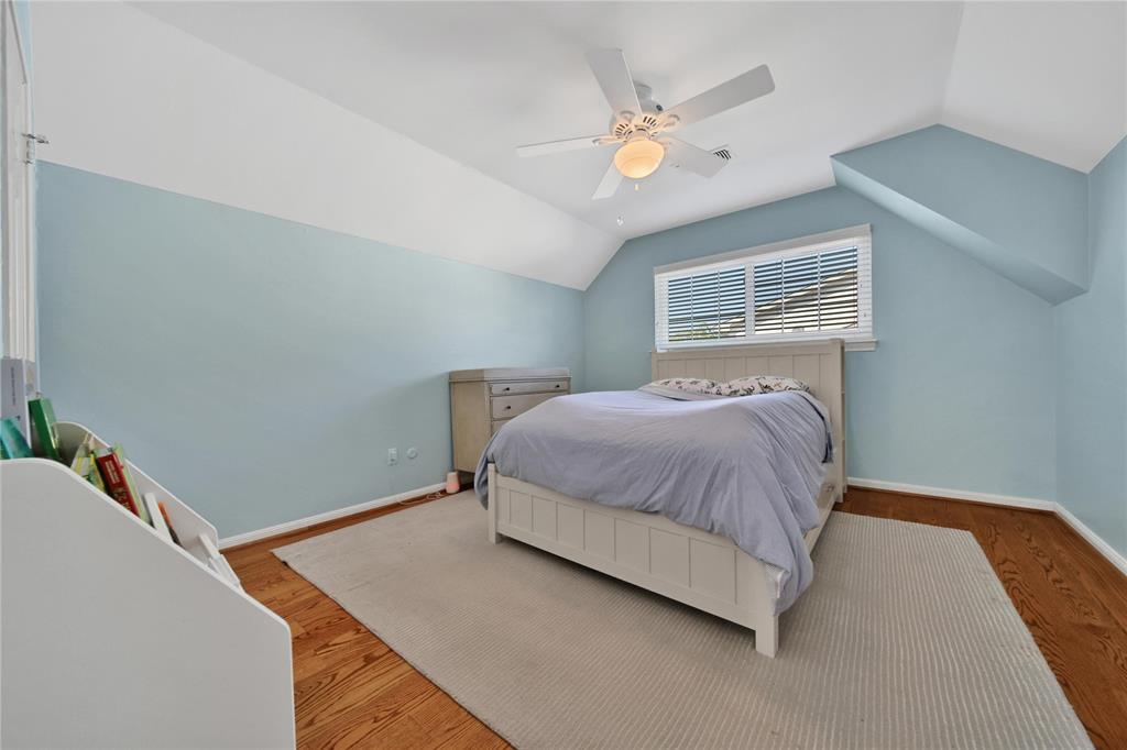 12707 Kingsride Lane