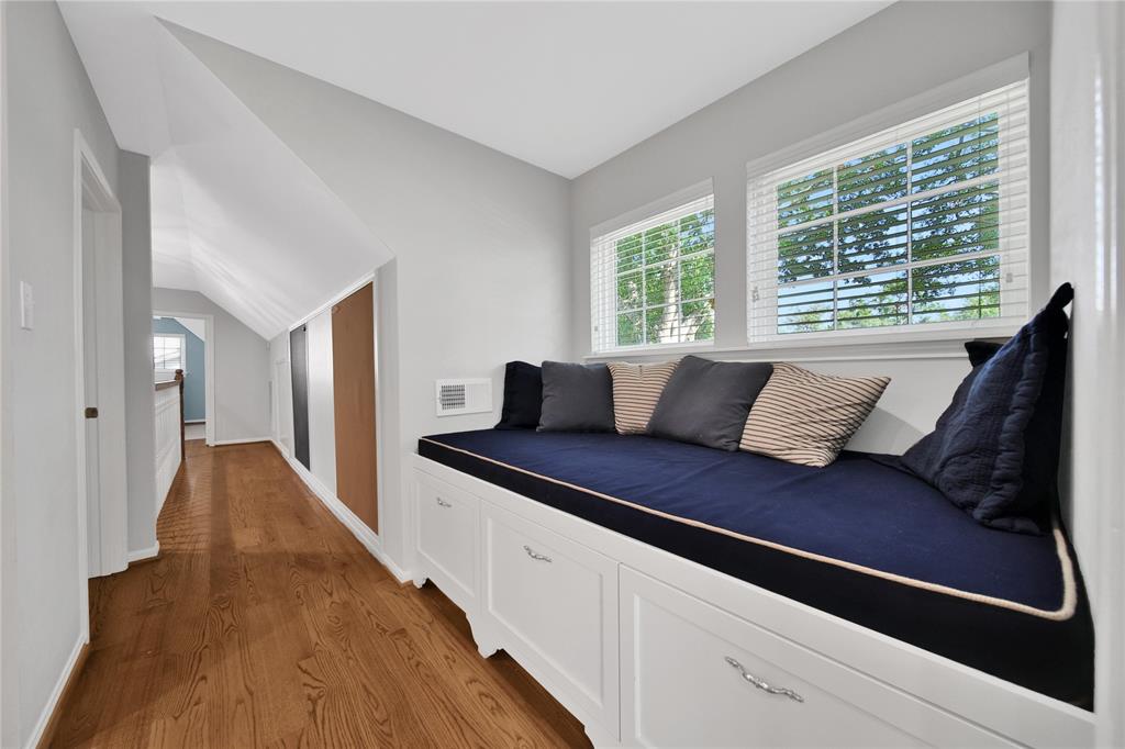 12707 Kingsride Lane