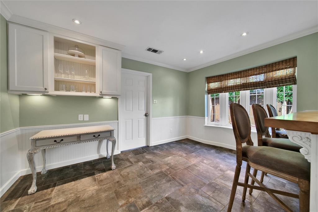 12707 Kingsride Lane