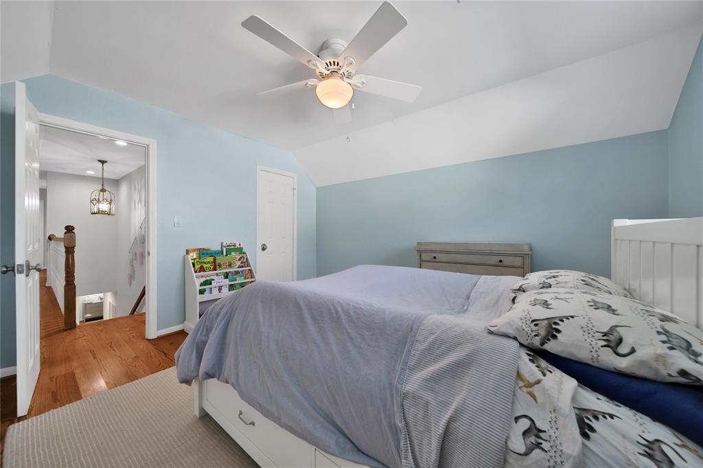 12707 Kingsride Lane