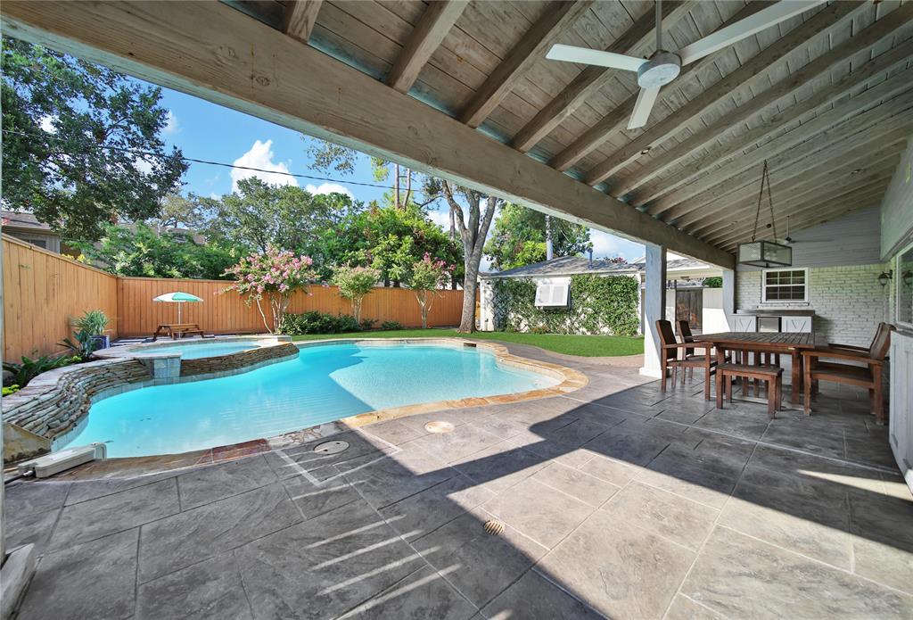 12707 Kingsride Lane