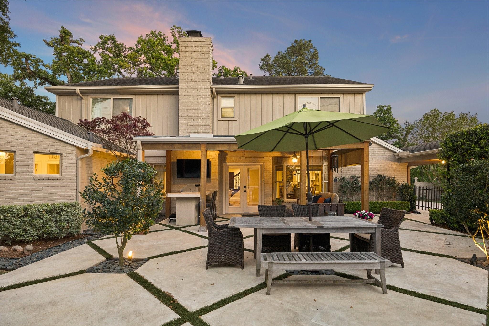 627 Ramblewood Road