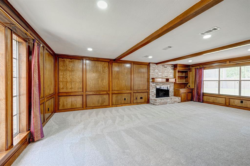 3839 Shipman Lane