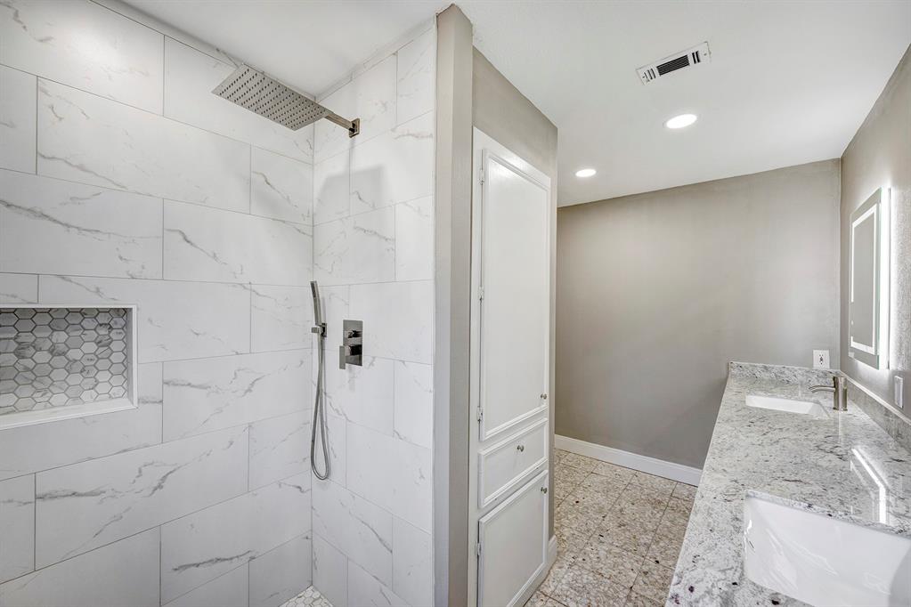 3839 Shipman Lane