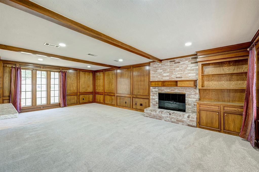 3839 Shipman Lane