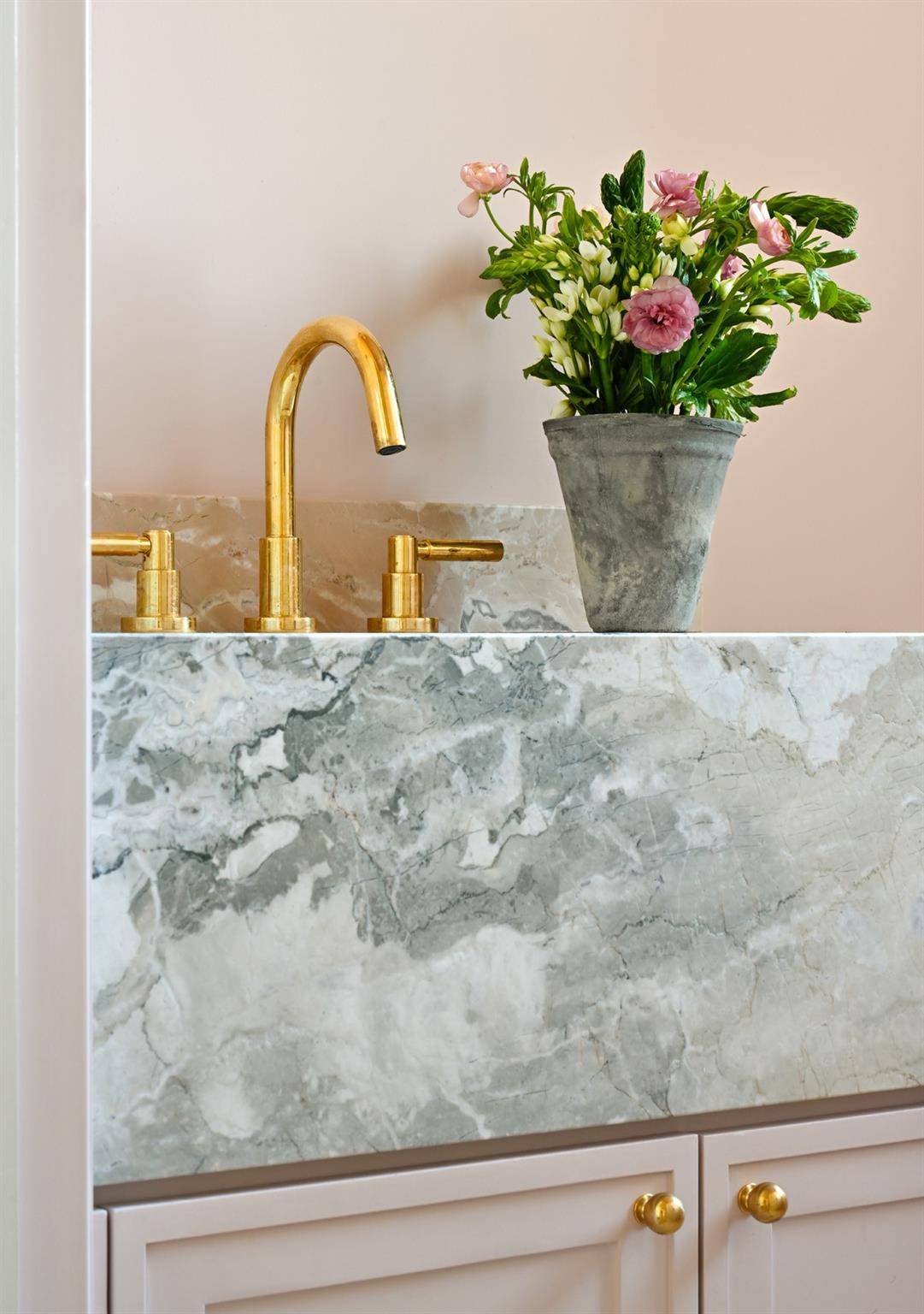 3717 Chevy Chase Drive