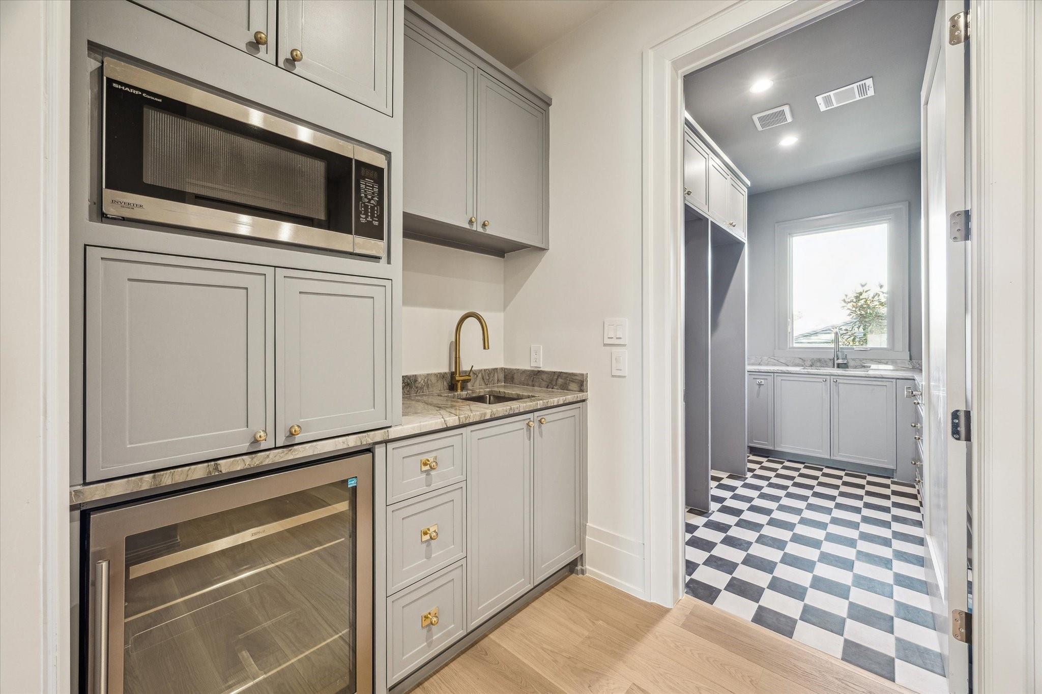 3717 Chevy Chase Drive