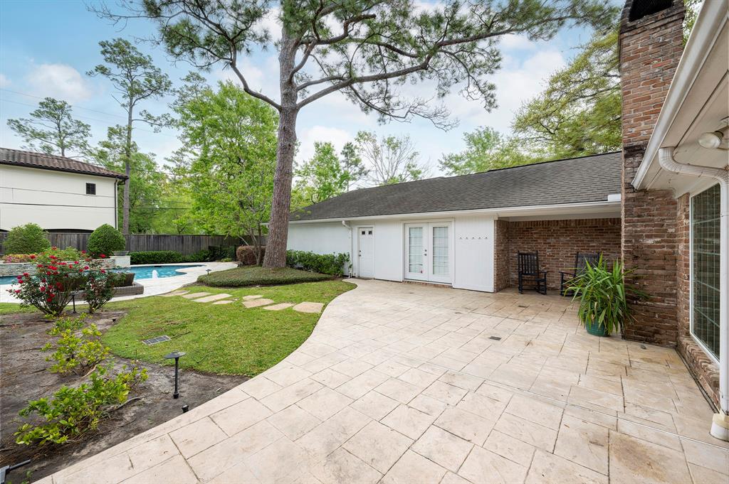 10918 Timberglen Drive