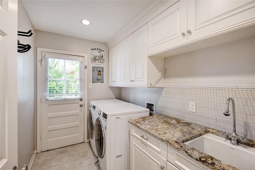 10918 Timberglen Drive