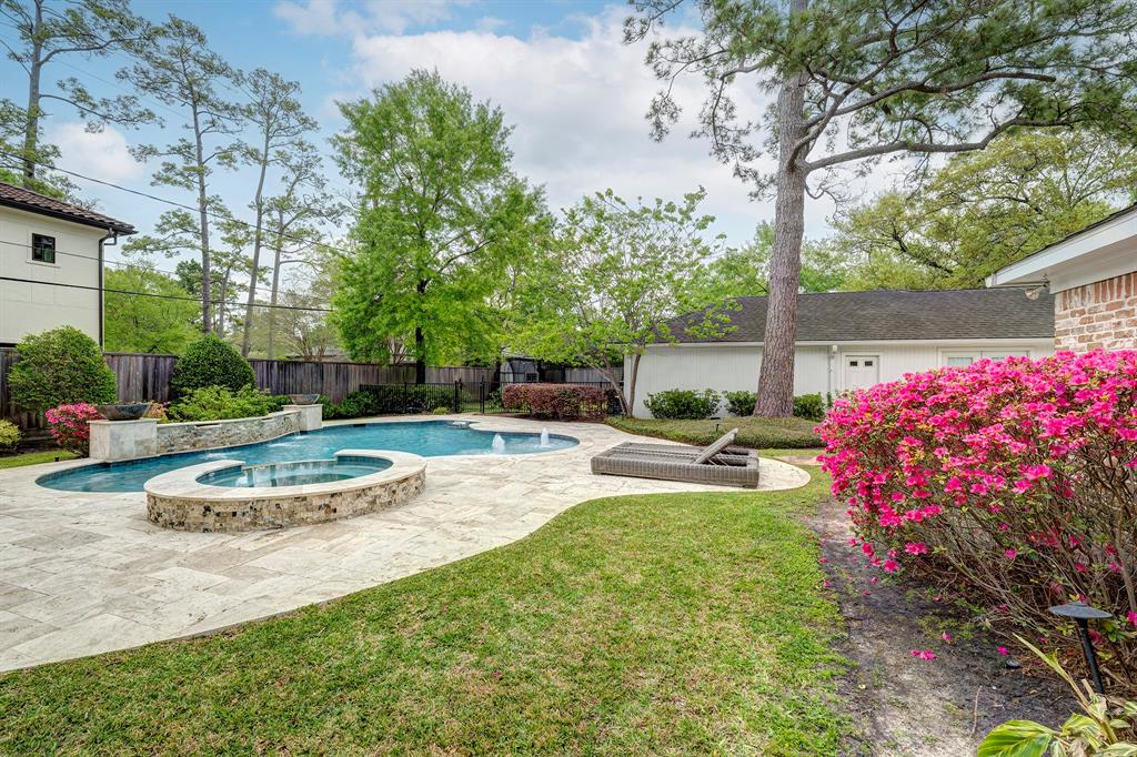 10918 Timberglen Drive