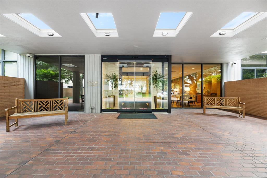 14 Greenway Plaza # O Unit: 12-O