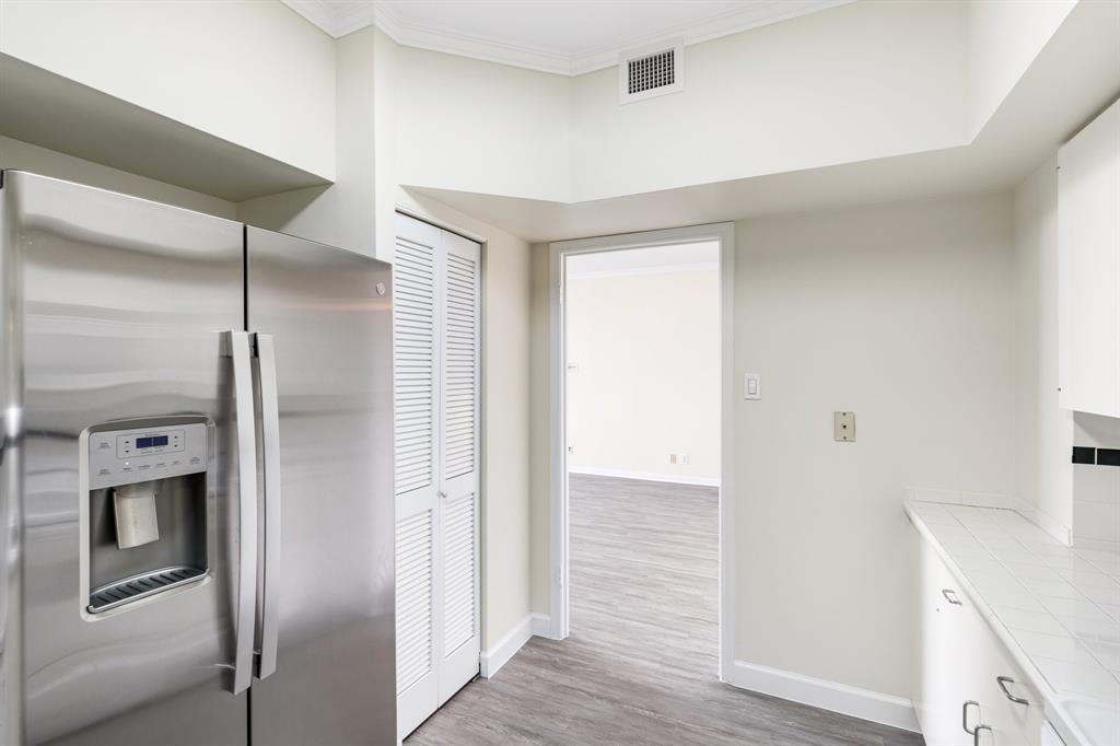 14 Greenway Plaza # O Unit: 12-O
