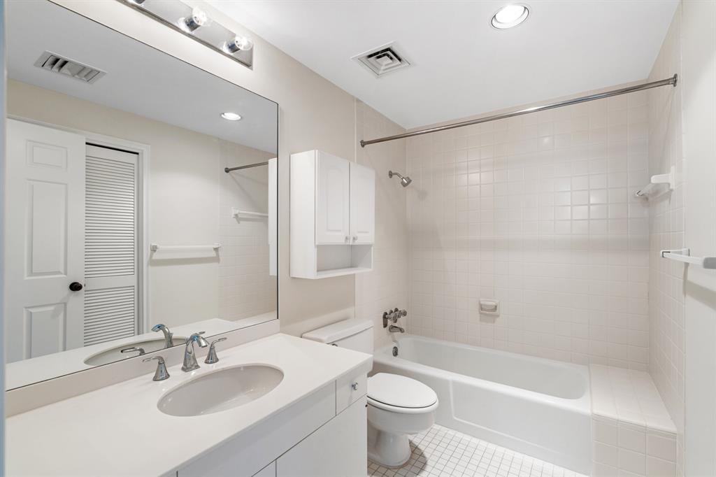 14 Greenway Plaza # O Unit: 12-O