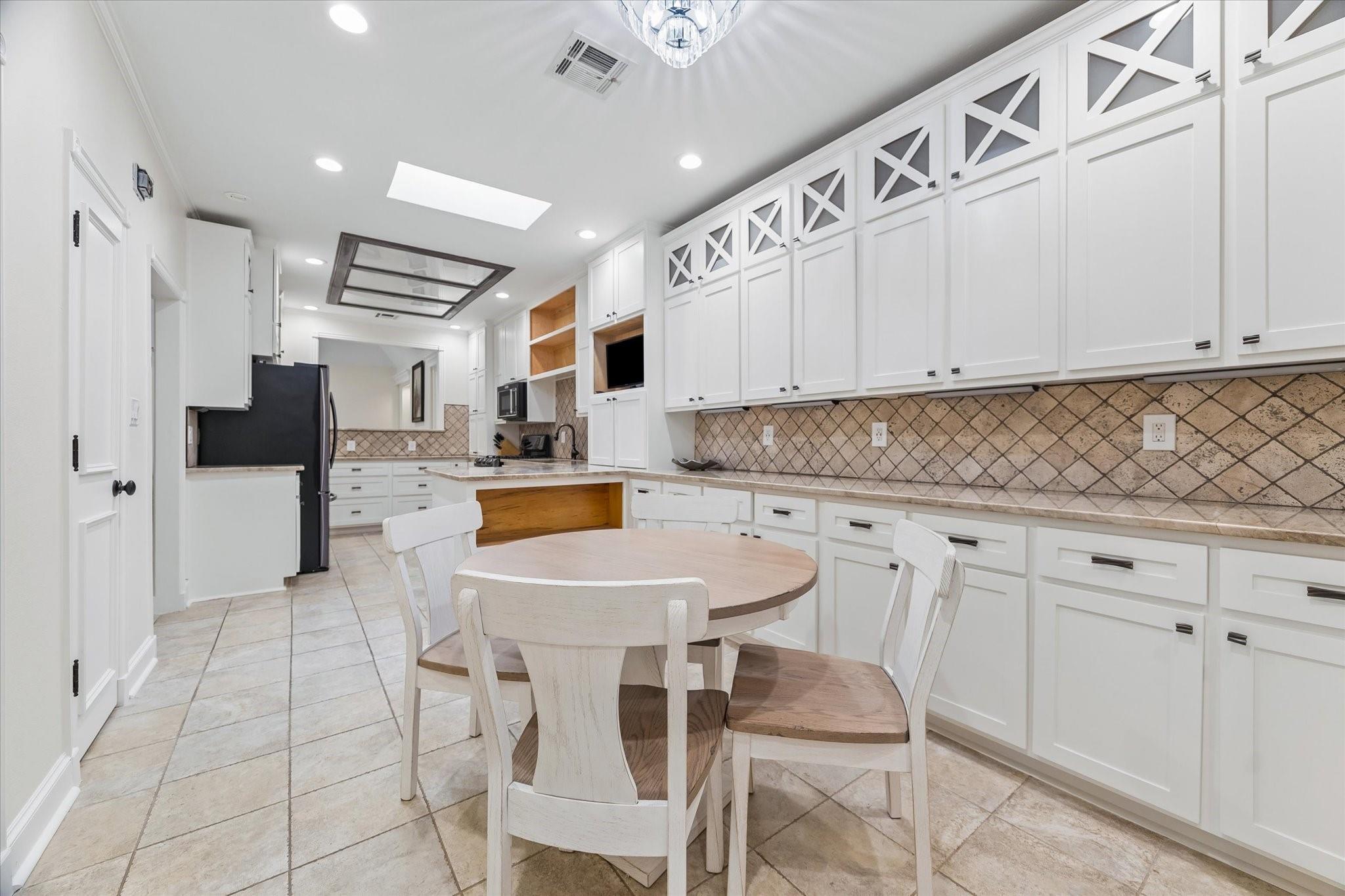 9608 Bayou Brook Street